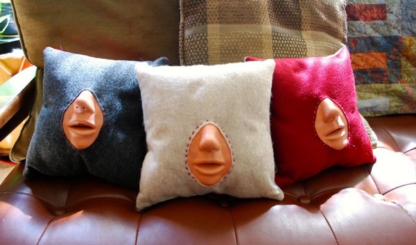 make-out-pillow