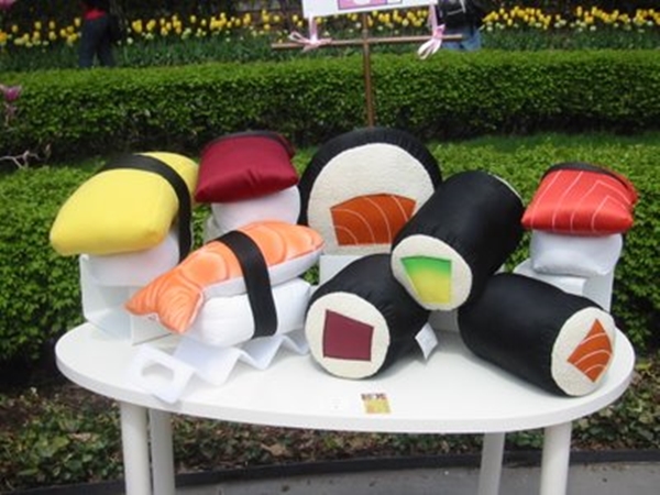 pillow_sushi